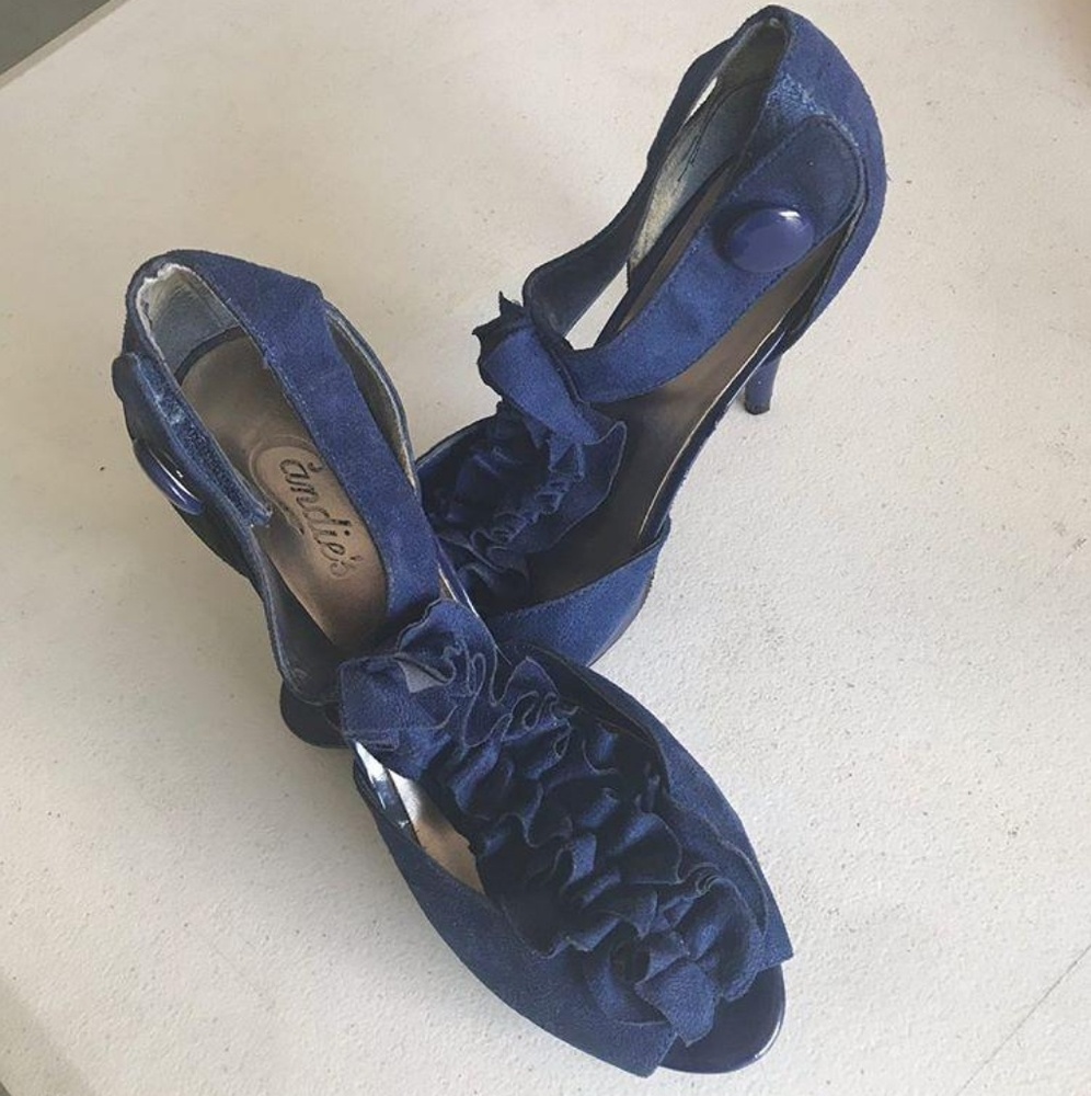 Candies Navy blue Ruffle Pumps